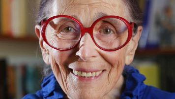 Marilyn Heins: 3 girl nerds who loved music